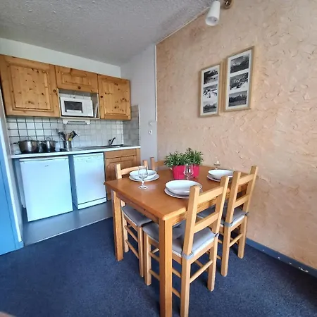 Le Tyrol Apartment *
