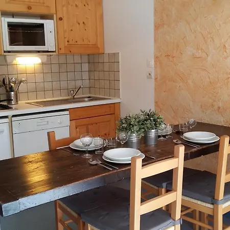 Le Tyrol Apartmán *